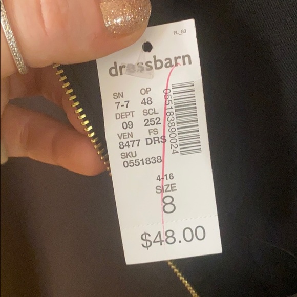 Black formal dress - Picture 4 of 4